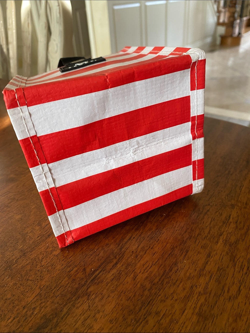 SCOUT Mini Handbag - Picture 4 of 6